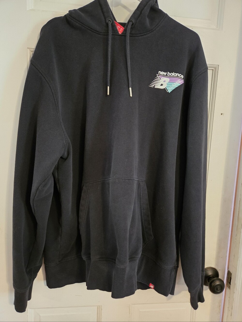 New Balance Mens Swearshirt. Size  XL
